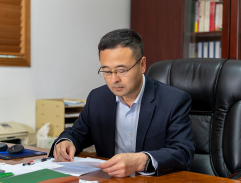 JDB电子科研先锋|张晓伟：环保胶黏剂行业的“胶胶”者